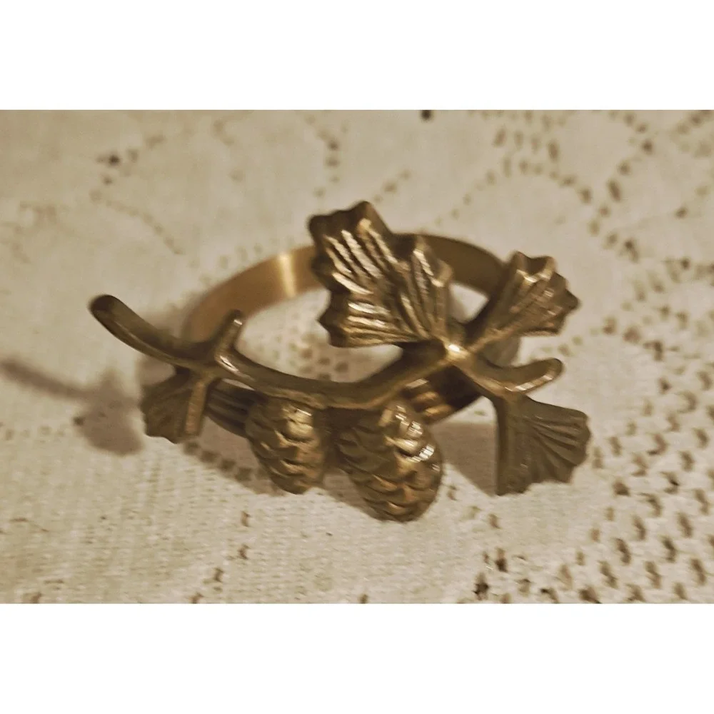 Mixed Lot Of Seven Vintage Brass Napkin Rings